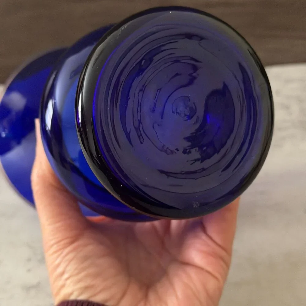 Antique Mary Gregory Cobalt Blue White Enamel Hand Painted Child Glass Vase 8